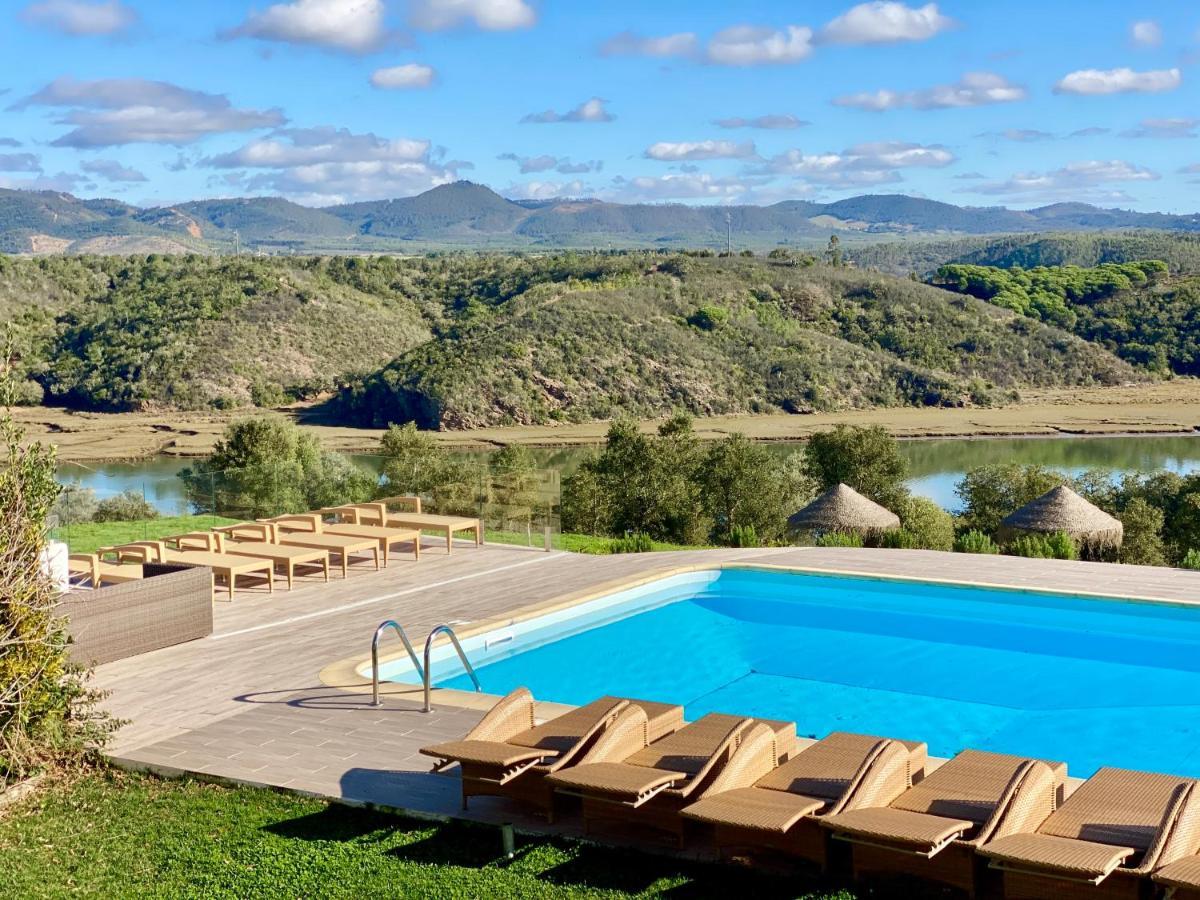 Monte Do Zambujeiro Hotel วิลานอวา ดิ มิลฟงติส ภายนอก รูปภาพ